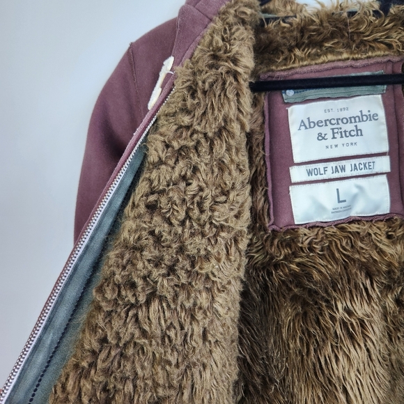 Abercrombie & Fitch Y2K Wolf Jaw Jacket Hoodie Hooded Sweatshirt FauxFur Sherpa - Picture 12 of 14